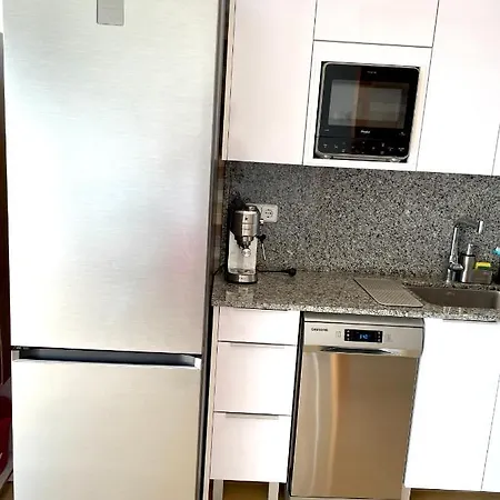 Modern Penthouse With Big Terrace Apartman *