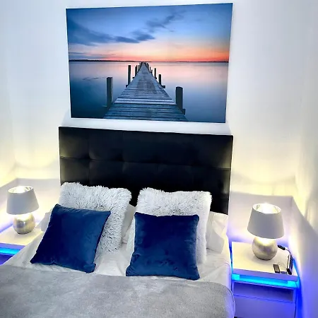 Apartman Modern Penthouse With Big Terrace *