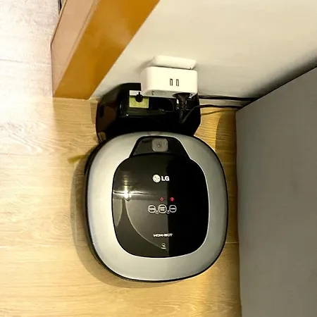 Modern Penthouse With Big Terrace *