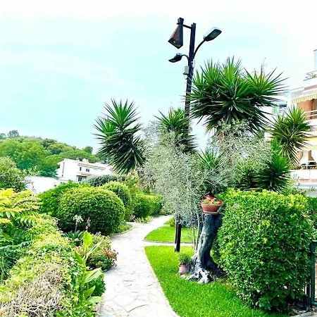 Apartment Platja De Aro Penthouse With Big Terrace Castell-Platja d’Aro